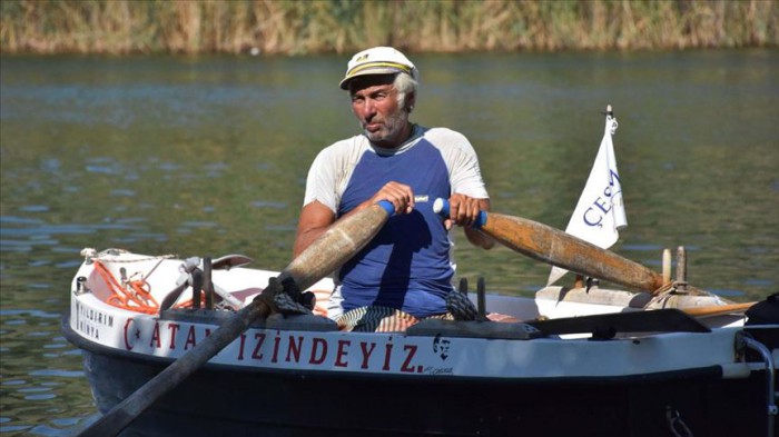 İki ayda 2 bin kilometre k&uuml;rek &ccedil;ekerek Dalyan'a ulaştı