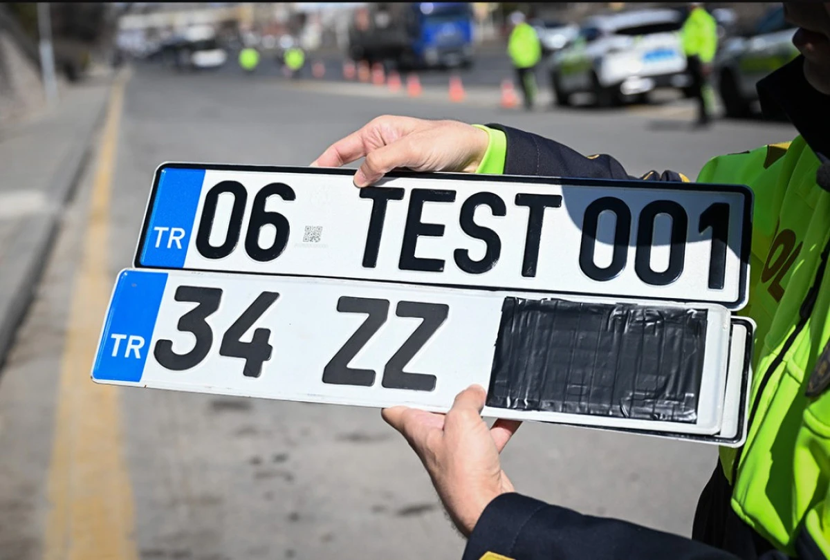 App Plakaları Değişim Tarihi Uzatıldı